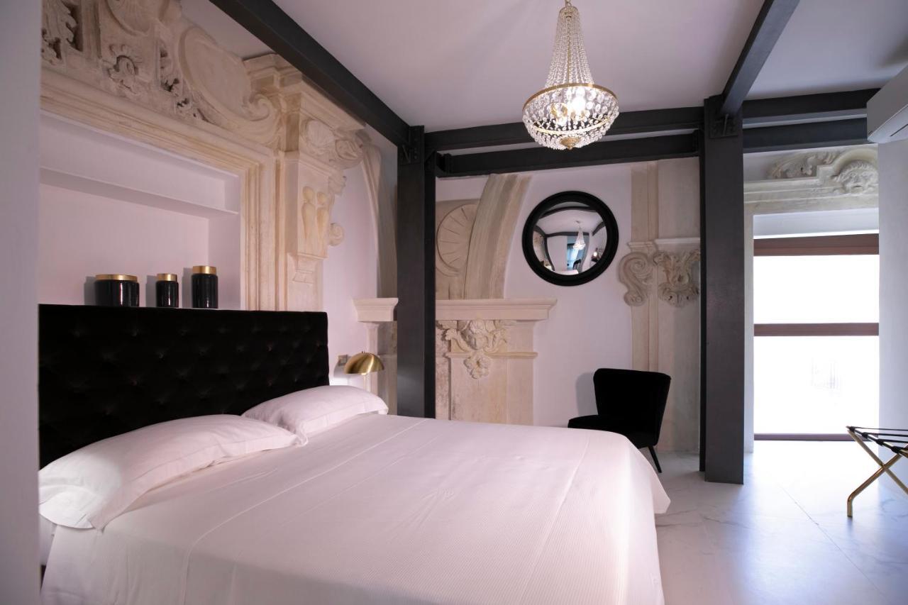 Azzoli Trapani - Apartments&Skypool - Adults Only Экстерьер фото